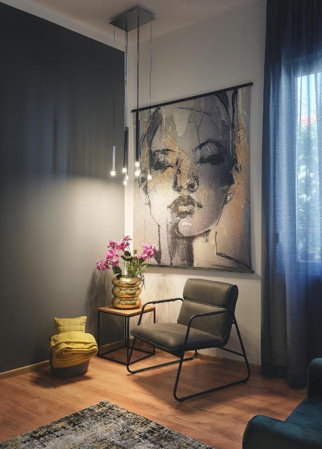 E&F Luxury Apartments Pula Ngoại thất bức ảnh
